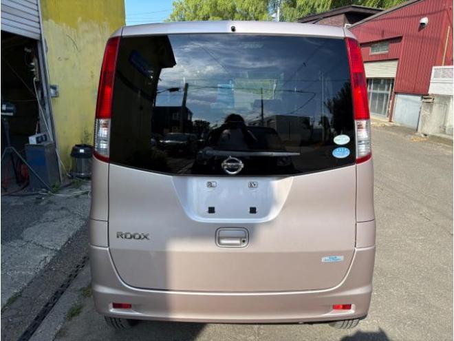 ルークス（店長おすすめコミコミ車）E 4WD 660 5Dr