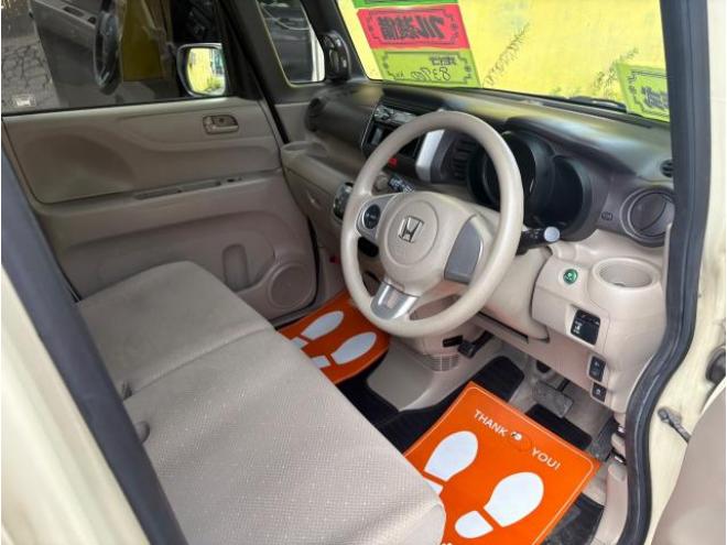 N-BOX（店長おすすめコミコミ車）G Lパッケージ 4WD 660 5Dr