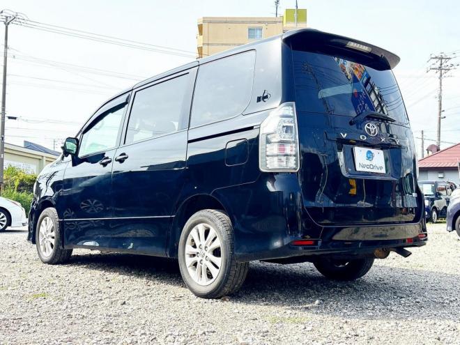 ヴォクシー2.0ZS 4WD　ローンが不安な方＜優遇ローン＞1年保証　寒冷地用　片側Pスライドドア 