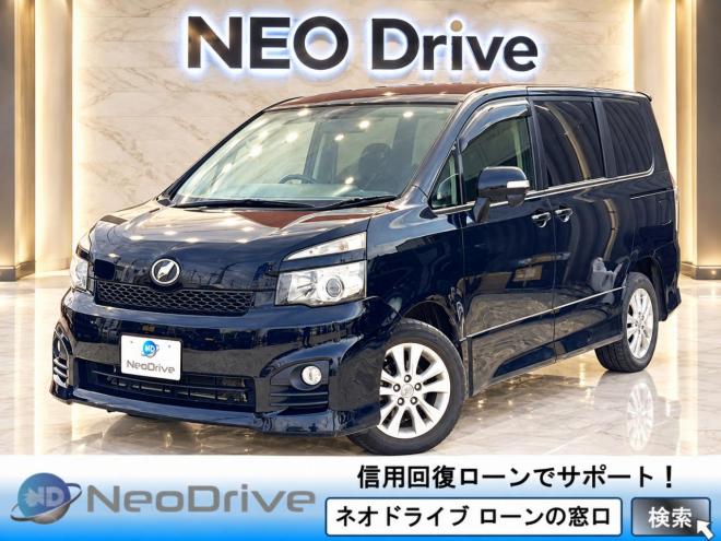 ヴォクシー2.0ZS 4WD　ローンが不安な方＜優遇ローン＞寒冷地用　片側Pスライドドア 