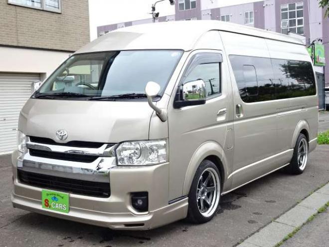 レジアスエース2.7 DX ワイド ハイルーフ スーパーロングボディ GLパッケージ 4WD　5人乗 保証/走行距離無制限　4WD　4型ハイルーフワイド　舞杏KBレーシングII18AW　6型メッキドアミラー　ローダウン　LEDヘッドライト　LEDフォグ　社外ナビ　バックカメラ　エンスタ　Rヒーター　Rエアコン 2700