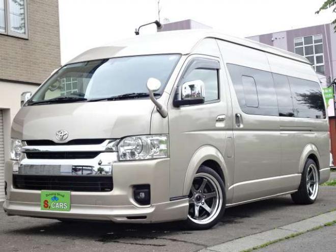 レジアスエース2.7 DX ワイド ハイルーフ スーパーロングボディ GLパッケージ 4WD　5人乗 保証/走行距離無制限　4WD　4型ハイルーフワイド　舞杏KBレーシングII18AW　6型メッキドアミラー　ローダウン　LEDヘッドライト　LEDフォグ　社外ナビ　バックカメラ　エンスタ　Rヒーター　Rエアコン 2700