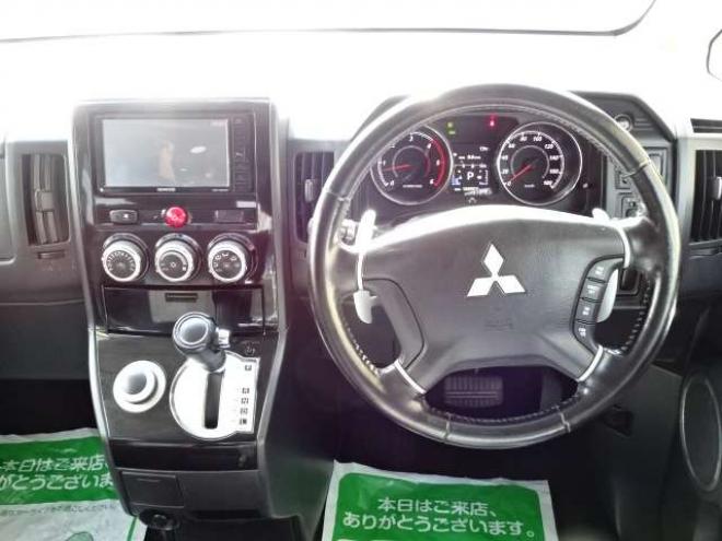 デリカD：5 2.2 D パワーパッケージ ディーゼルターボ 4WD　本州車　保証1年/走行距離無制限　4WD　ディーゼルターボ　ワンオーナー　マッドタイヤ　エクストリームJアルミ　ブルバー　両側パワースライドドア　社外ナビ　地デジ　バックカメラ　Bluetooth接続　パドルシフト 2300