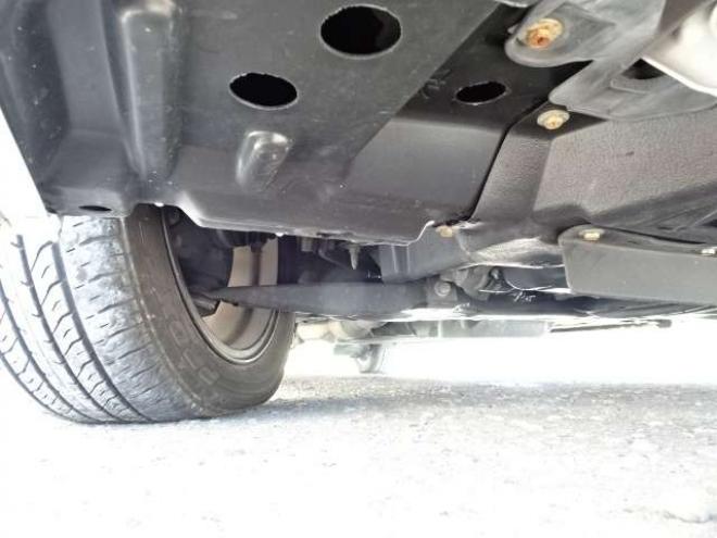 ノア2.0 Si 4WD　本州車　保証1年/走行距離無制限　4WD　後期　モデリスタエアロ　セーフティセンス　両側パワースライドドア　社外ナビ　地デジ　Bluetooth接続　LEDヘッドライト　LEDフォグ　アイドリングストップ　7人乗り 2000