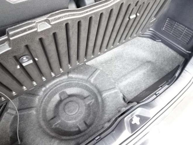 ヴォクシー2.0 ZS 煌 4WD　本州車　保証1年/走行距離無制限　4WD　後期　トヨタセーフティセンス　両側パワースライドドア　純正ナビ　地デジ　バックカメラ　エンジンスターター　LEDヘッドライト　ドライブレコーダー　AUTOHIビーム 2000