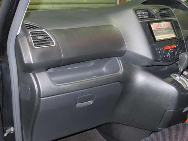 セレナ2.0 ハイウェイスター Vセレクション 4WD　4WDTVナビBカメETC 2000