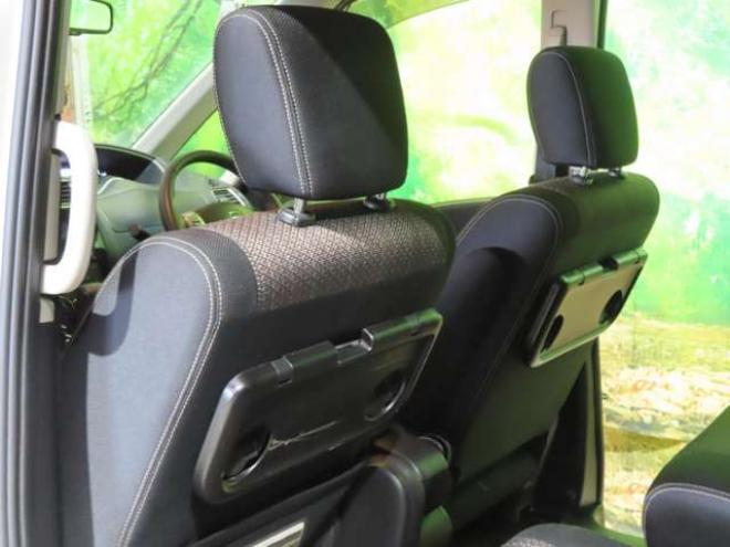 セレナ2.0 ハイウェイスター Vセレクション+SafetyII 4WD　防錆塗装4WDドラレコエンスタ積込タイヤ 2000
