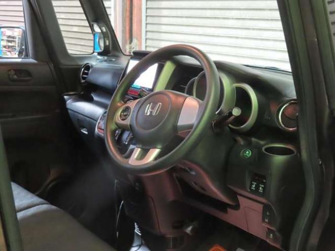 N-BOXカスタムG Lパッケージ 4WD　防錆塗装4WDTVナビBカメエンスタ 660