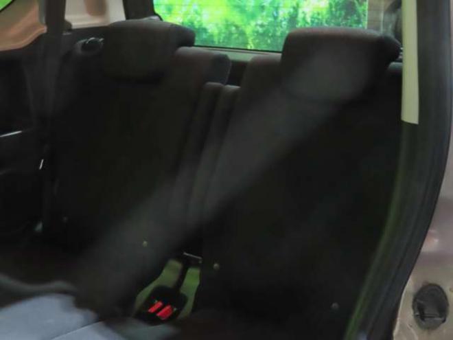 N-BOXカスタムG Lパッケージ 4WD　防錆塗装4WDTVナビBカメエンスタ 660