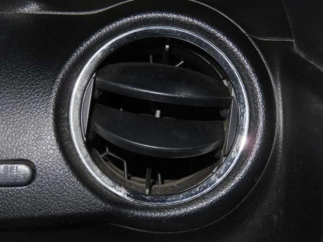 N-BOXカスタムG Lパッケージ 4WD　防錆塗装4WDTVナビBカメエンスタ 660
