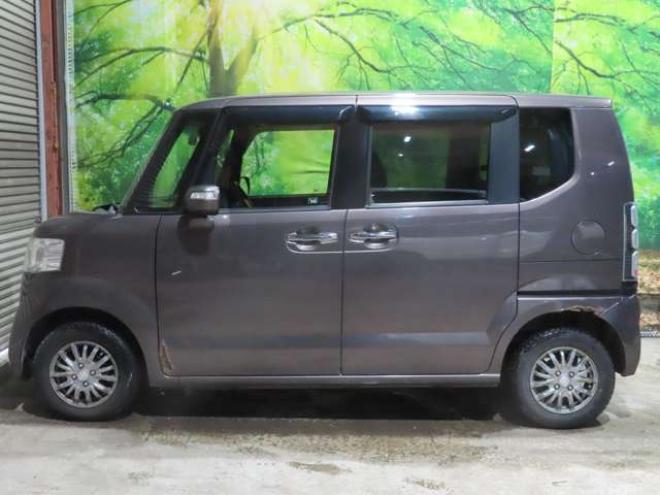 N-BOXカスタムG Lパッケージ 4WD　防錆塗装4WDTVナビBカメエンスタ 660