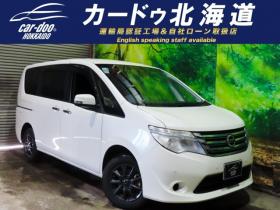 セレナ　2.0 20X Vセレクション+Safety 4WD　4WDTVナビBカメETC積込タイヤ 2000