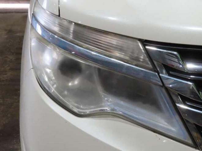 セレナ2.0 20X Vセレクション+Safety 4WD　4WDTVナビBカメETC積込タイヤ 2000