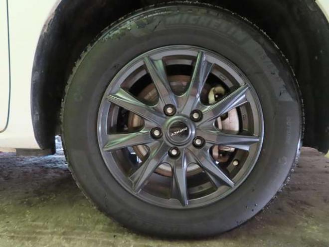 セレナ2.0 20X Vセレクション+Safety 4WD　4WDTVナビBカメETC積込タイヤ 2000