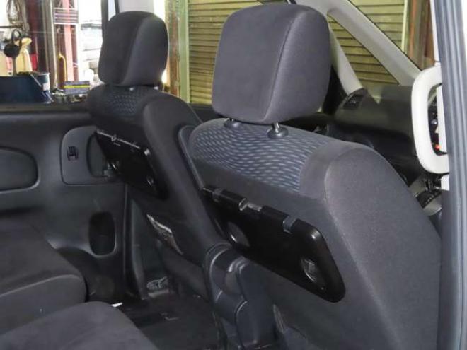 セレナ2.0 20X Vセレクション+Safety 4WD　4WDTVナビBカメETC積込タイヤ 2000