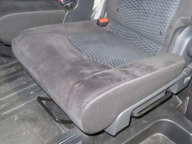 セレナ2.0 20X Vセレクション+Safety 4WD　4WDTVナビBカメETC積込タイヤ 2000