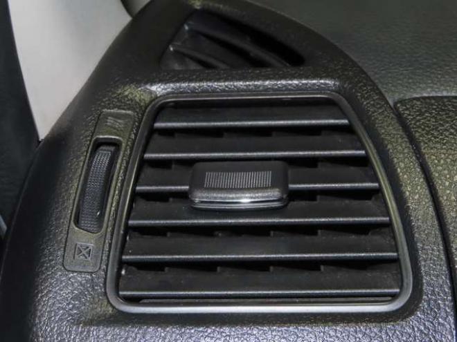 セレナ2.0 20X Vセレクション+Safety 4WD　4WDTVナビBカメETC積込タイヤ 2000