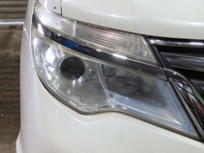 セレナ2.0 ハイウェイスター Vセレクション+Safety 4WD　防錆塗装4WDTVナビBカメ後席モニタ 2000