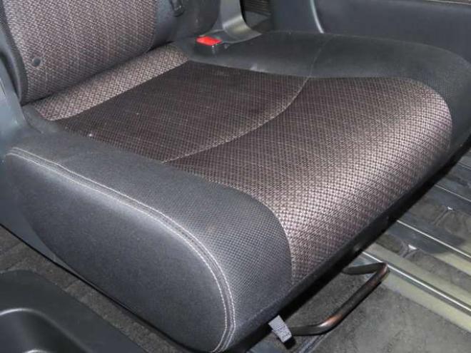 セレナ2.0 ハイウェイスター Vセレクション+Safety 4WD　防錆塗装4WDTVナビBカメ後席モニタ 2000