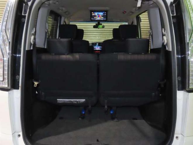 セレナ2.0 ハイウェイスター Vセレクション+Safety 4WD　防錆塗装4WDTVナビBカメ後席モニタ 2000