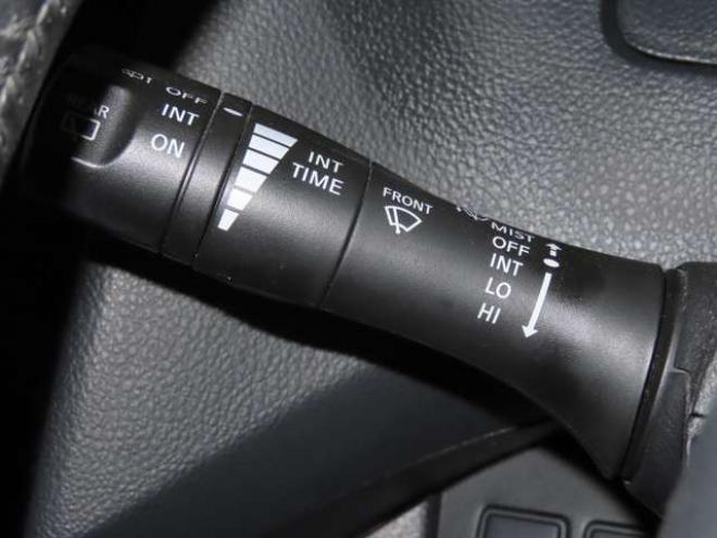 セレナ2.0 ハイウェイスター Vセレクション+Safety 4WD　防錆塗装4WDTVナビBカメ後席モニタ 2000
