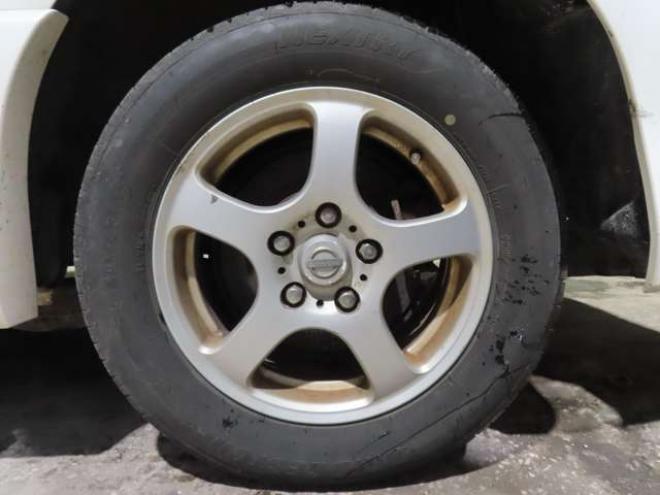 セレナ2.0 ハイウェイスター 4WD　防錆塗装4WDTVナビBカメ後席モニタETCエンスタ 2000