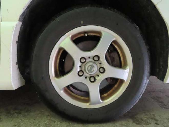 セレナ2.0 ハイウェイスター 4WD　防錆塗装4WDTVナビBカメ後席モニタETCエンスタ 2000