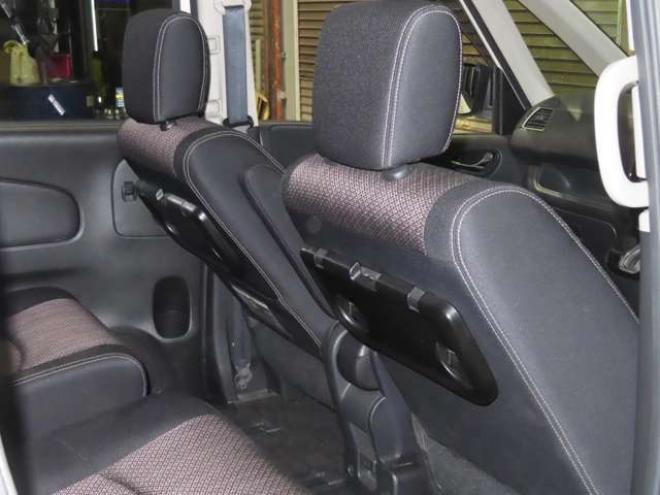 セレナ2.0 ハイウェイスター 4WD　防錆塗装4WDTVナビBカメ後席モニタETCエンスタ 2000