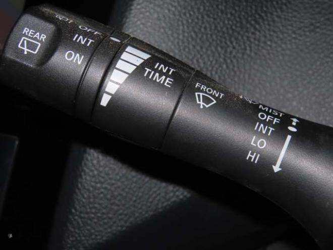 セレナ2.0 ハイウェイスター 4WD　防錆塗装4WDTVナビBカメ後席モニタETCエンスタ 2000