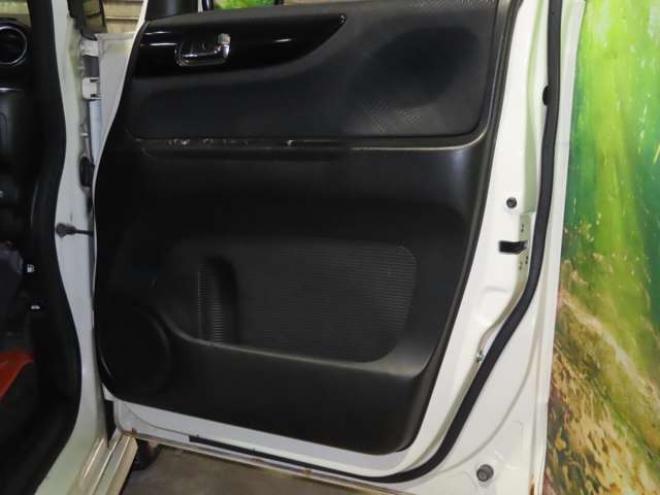 N-BOXG ターボパッケージ 4WD　防錆塗装4WDCDエンスタドラレコ 660