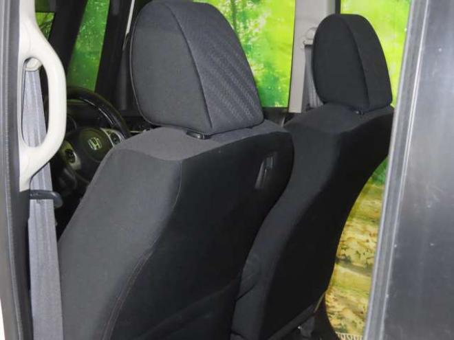 N-BOXG ターボパッケージ 4WD　防錆塗装4WDCDエンスタドラレコ 660