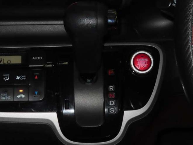 N-BOXG ターボパッケージ 4WD　防錆塗装4WDCDエンスタドラレコ 660
