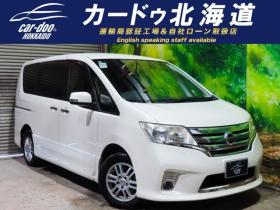 セレナ　2.0 ハイウェイスター Vセレクション 4WD　4WDTVナビBカメ 2000