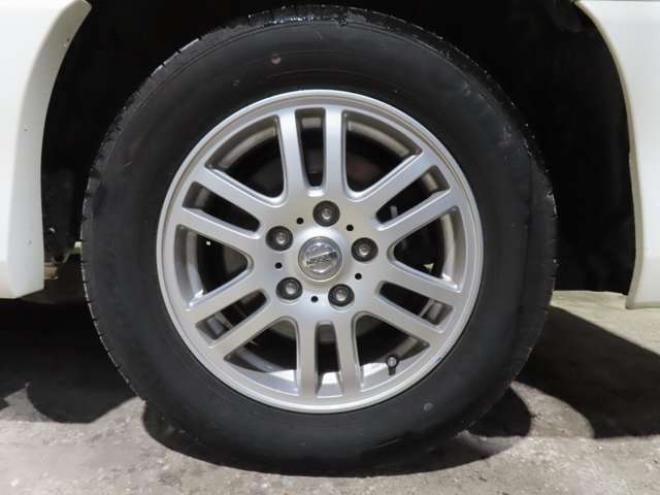 セレナ2.0 ハイウェイスター Vセレクション 4WD　4WDTVナビBカメ 2000