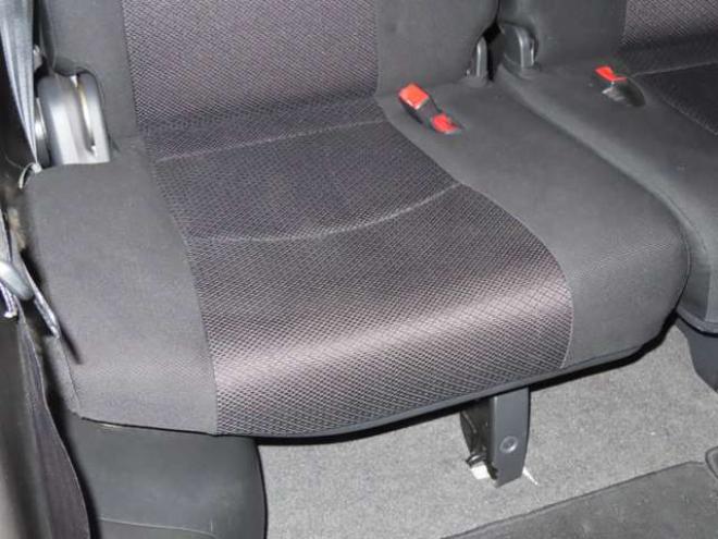 セレナ2.0 ハイウェイスター Vセレクション 4WD　4WDTVナビBカメ 2000