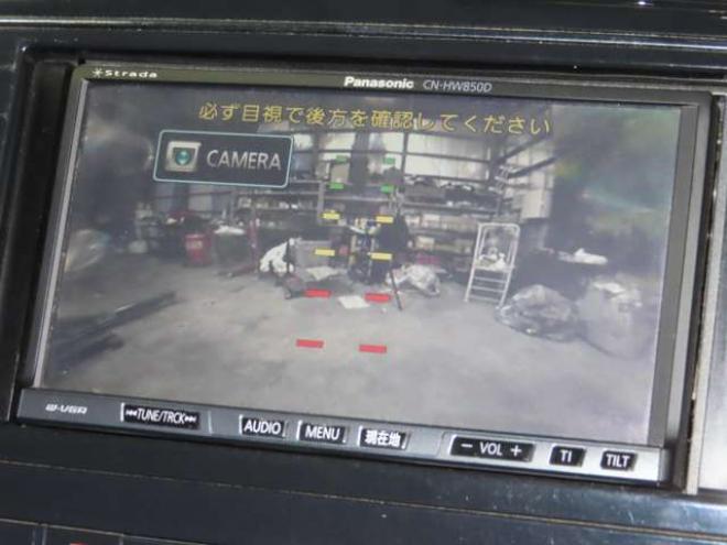 セレナ2.0 ハイウェイスター Vセレクション 4WD　4WDTVナビBカメ 2000
