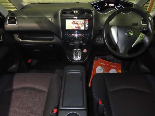 セレナ2.0 ハイウェイスター 4WD　防錆塗装4WDTVナビBカメETCエンスタドラレコ 2000