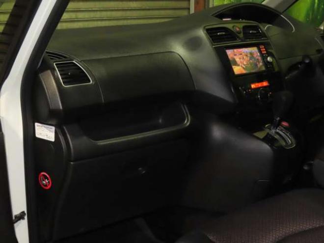 セレナ2.0 ハイウェイスター 4WD　防錆塗装4WDTVナビBカメETCエンスタドラレコ 2000