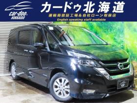 セレナ　2.0 ハイウェイスター Vセレクション 4WD　防錆塗装4WDTVナビBカメ後席モニタETCエンスタ積込タイヤ 2000