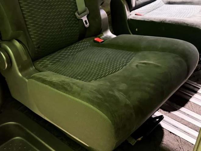 セレナ2.0 20X Vセレクション+Safety 4WD　防錆塗装4WDTVナビETCドラレコ積込タイヤ 2000