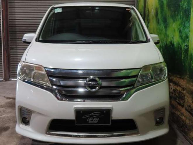 セレナ2.0 ハイウェイスター 4WD　防錆塗装4WDTVナビBカメETC後席モニタエンスタ 2000