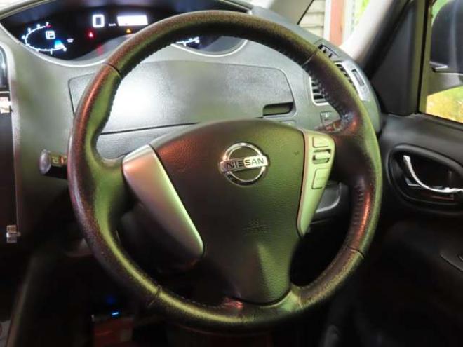 セレナ2.0 ハイウェイスター 4WD　防錆塗装4WDTVナビBカメETC後席モニタエンスタ 2000