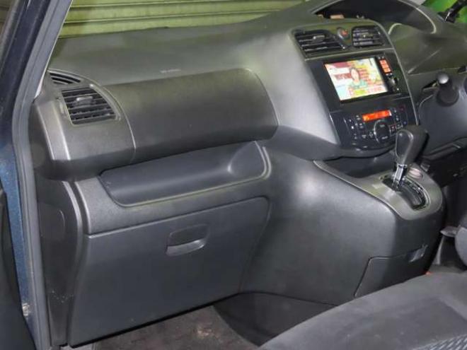 セレナ2.0 20X 4WD　防錆塗装4WDTVナビBカメ後席モニタエンスタETCドラレコ積込タイヤ 2000