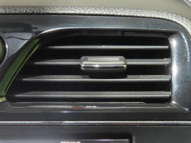 セレナ2.0 20X 4WD　防錆塗装4WDTVナビBカメ後席モニタエンスタETCドラレコ積込タイヤ 2000