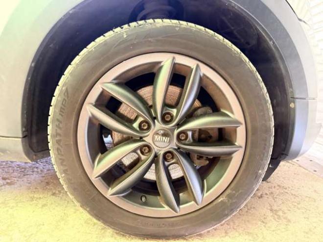 ミニクロスオーバー クーパーS オール4　防錆塗装4WDキーレスワンセグナビ 正規輸入車 1600