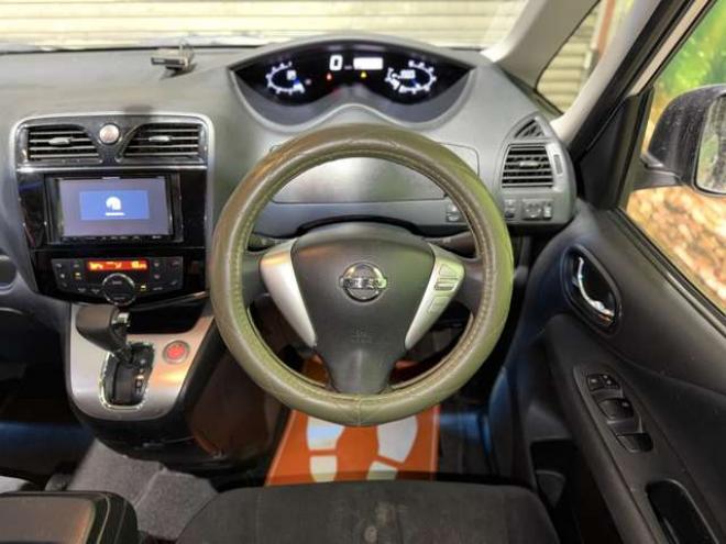 セレナ2.0 20S 4WD　防錆塗装4WDナビBカメエンスタETC 2000