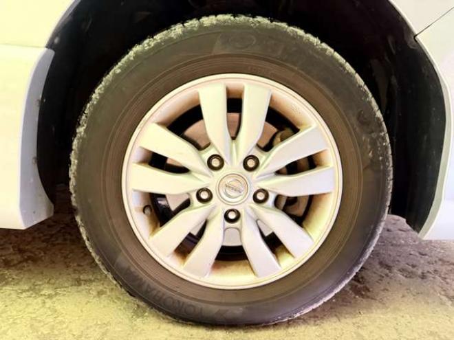 セレナ2.0 ハイウェイスター アドバンストセーフティ パッケージ 4WD　防錆塗装4WDTVナビBカメ後席モニタ 2000