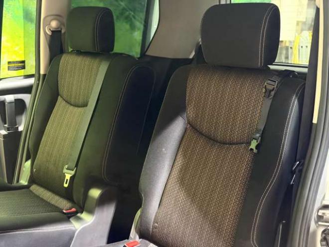 セレナ2.0 ハイウェイスター アドバンストセーフティ パッケージ 4WD　防錆塗装4WDTVナビBカメ後席モニタ 2000
