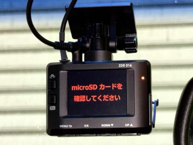 セレナ2.0 ハイウェイスター アドバンストセーフティ パッケージ 4WD　防錆塗装4WDTVナビBカメ後席モニタ 2000
