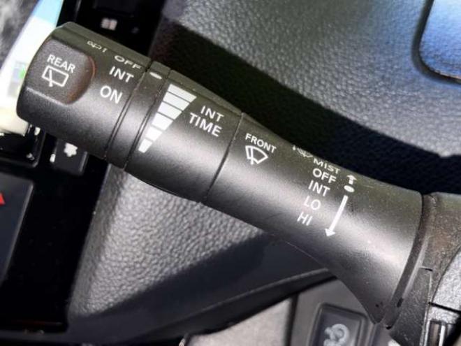 セレナ2.0 ハイウェイスター アドバンストセーフティ パッケージ 4WD　防錆塗装4WDTVナビBカメ後席モニタ 2000